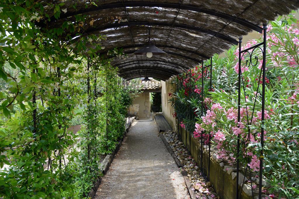 Hameau Des Baux Hotel Paradou Buitenkant foto